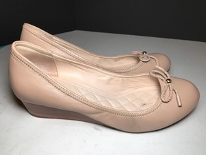 tali grand lace wedge