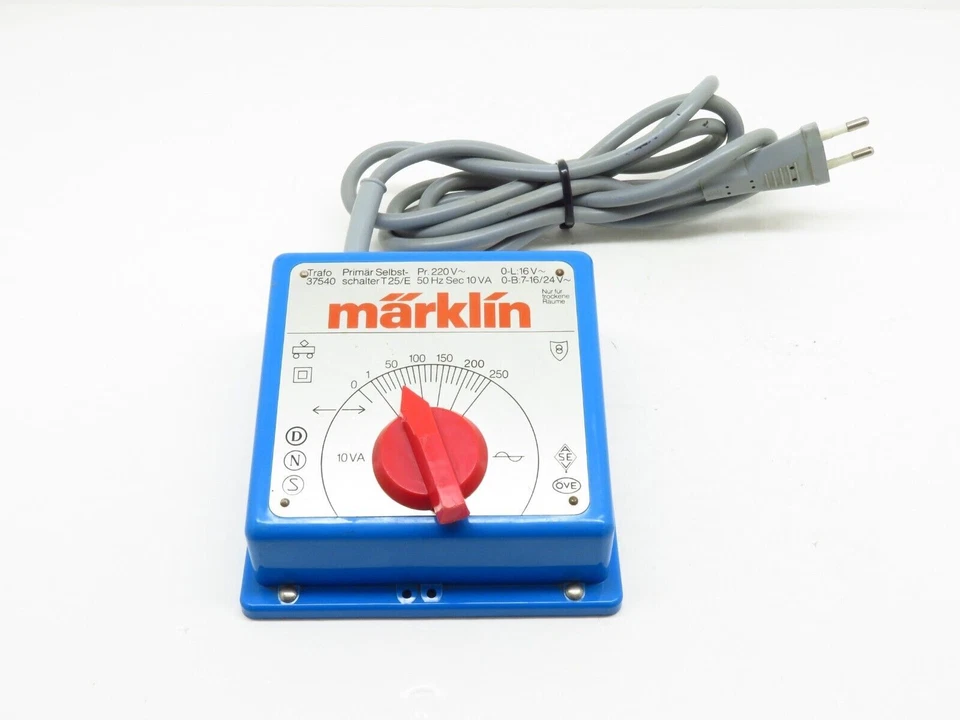 Analoge Märklin Modellbahnen für die Steuerung von Trafos