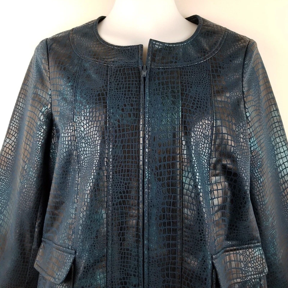 Chaqueta para mujer Susan Graver S azul cocodrilo grabado imitación cuero cepillado 3/4 Slv Foto 2 de 4