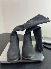 CROWN VINTAGE BLACK SUEDE-LIKE  BUCKLE ACCENT BOOTS SIZE 8.5 M