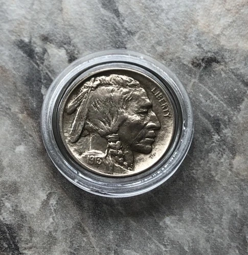 1913 BUFFALO NICKEL. TYPE 1 ON THE MOUND WITH  FULL HORN,  TOP CONDITION!
