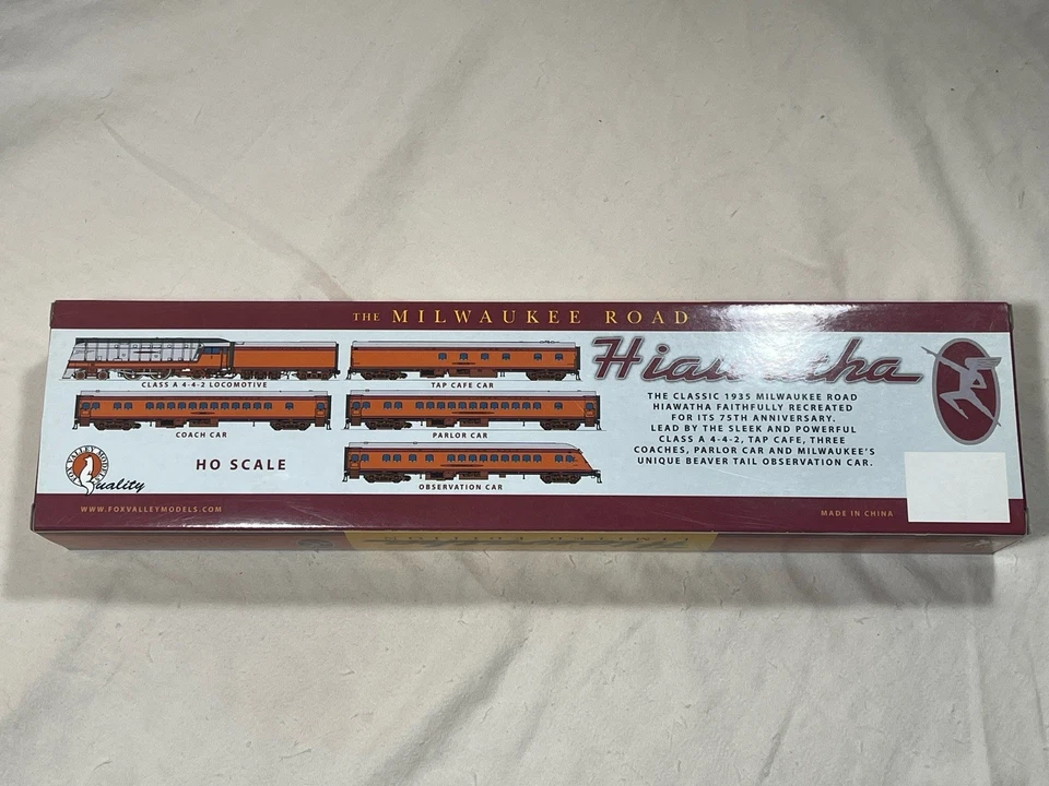 Fox Valley Hiawatha HO Milwaukee Bunk Car #4448 Yellow Grey Untouched NOS NIB - Image 3 of 4