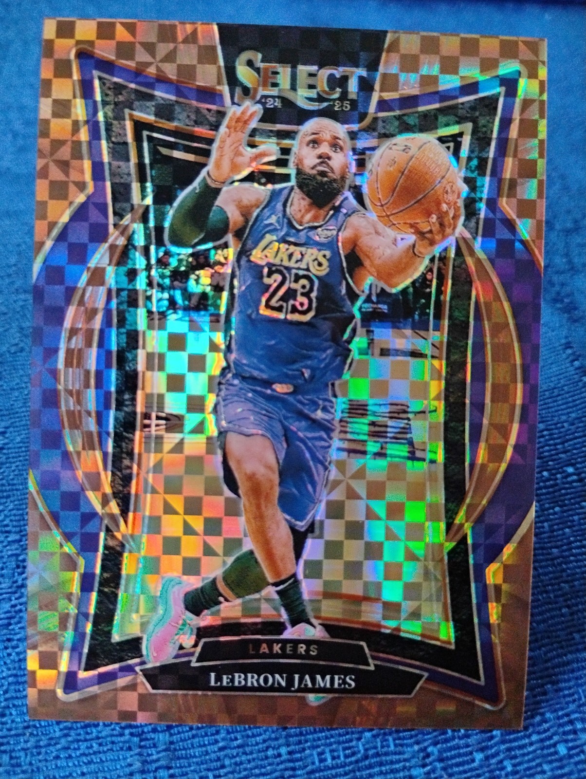 2024-25 LEBRON JAMES SELECT CONCOURSE LEVEL BRONZE CHECKERBOARD #/49
