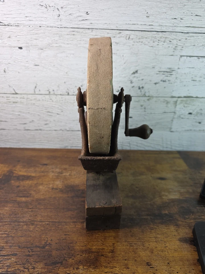 Primitive Antique Grinding Wheel 7¼" Wheel Early Cabin Goods VG - Image 2 of 4