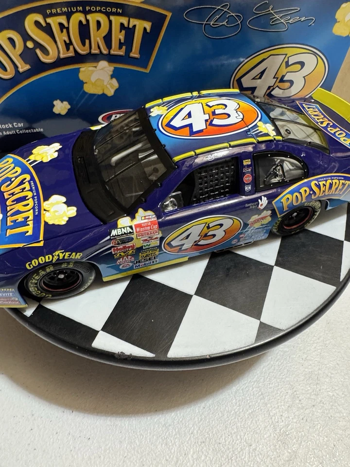 RARO* Jeff Green #43 Pop Secret 1/24 2003 RCCA Club Car Nascar Diecast Foto 3 de 4