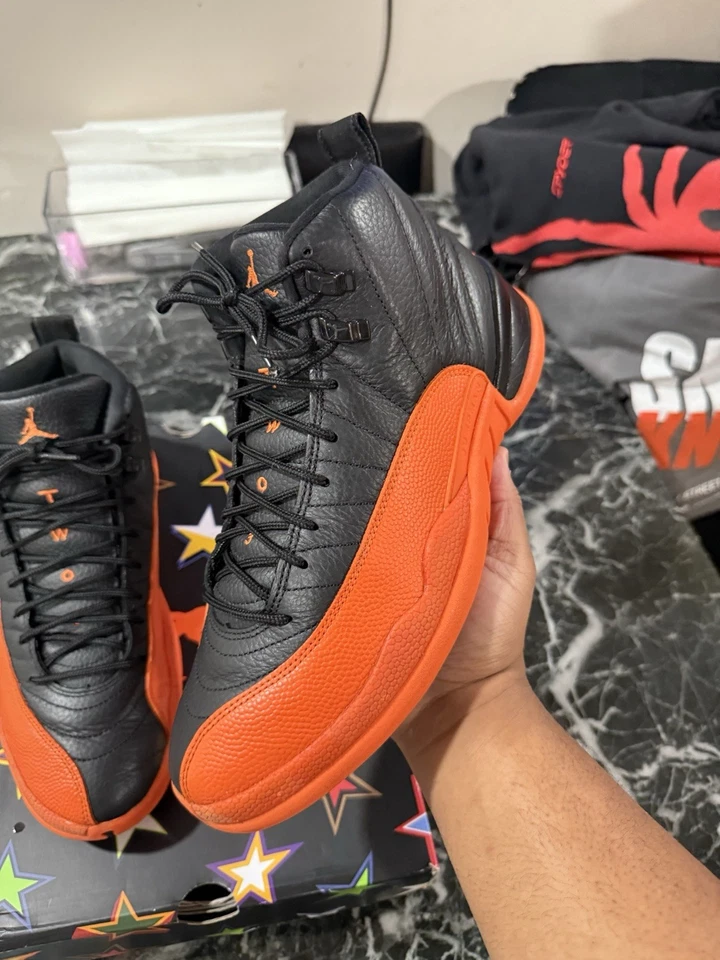 Air Jordan 12 Retro Naranja Brillante Talla 10.5 M/12 W Estado Limpio Foto 3 de 4