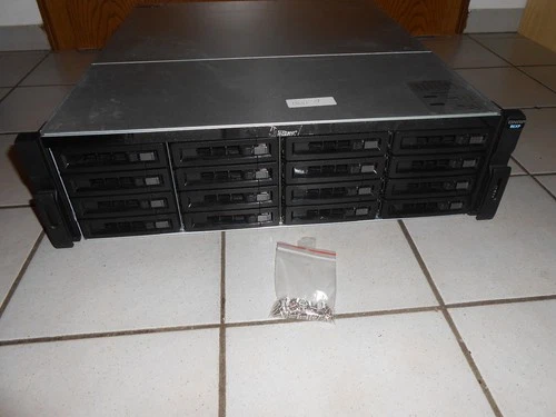 QNAP REXP-1600U-RP 16 Bay Erweiterung für Qnap NAS Storage TS-EC1679U-RP