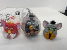 Lot of 2 Vintage 1999 Furby McDonald  s Toys And 1 Plush Keychain Bag Clip