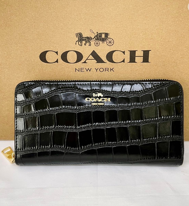 COACH OUTLET Crocodile Black Gold Logo Long Wallet Round Zip COACH OUTLET Crocodile Black Gold Logo Long Wallet Round Zip