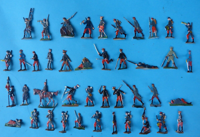 Lot De 12 Figurines En étain Plates (Zinnfiguren) - Thème Chasse - Peinture Amateur - Échelle 30mm