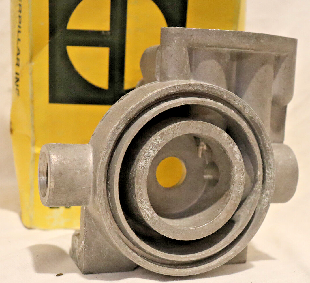 8N-0803 Caterpillar Base Fuel Priming Pump and Primary Filter Mounting ...