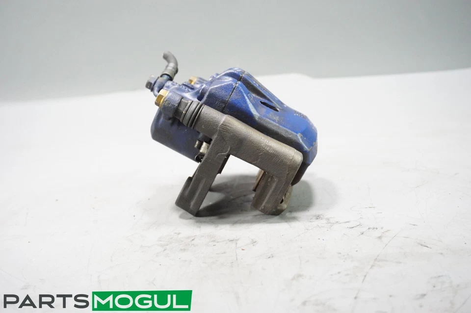 Conjunto de pinza de freno delantera derecha Lexus SC-430 2002-2005 OEM Foto 4 de 4