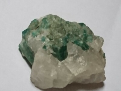 Smaragd xx in Quarz 124,55 Ct.= ca. 24,9 g Carnaíba Bahia, Brasilien Emerald 005