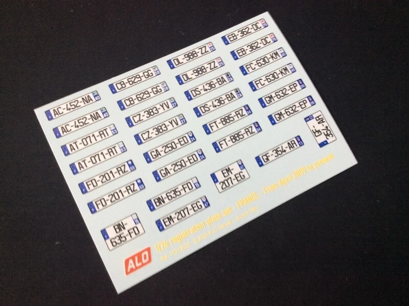 2009-PRESENT PLAQUES D'IMMATRICULATION FRANCE 1:24 DECALS - POUR 15 VOITURES - Photo 1/1