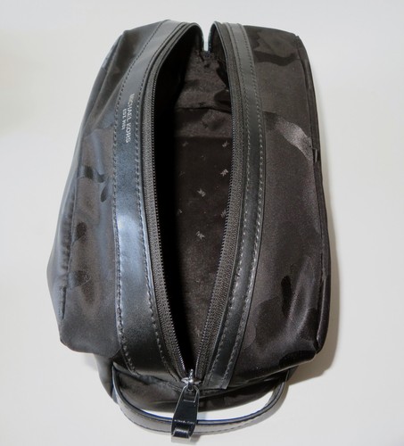 Michael Kors Vanity Bag Toiletry Kit Unisex Nylon Black Large - Picture 13 of 18