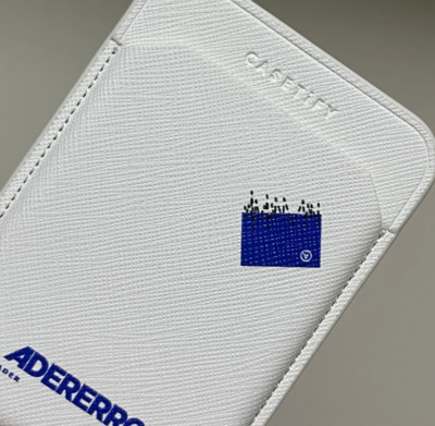 Casetify x Ader Error Magsafe Wallet White / Express / Genuine