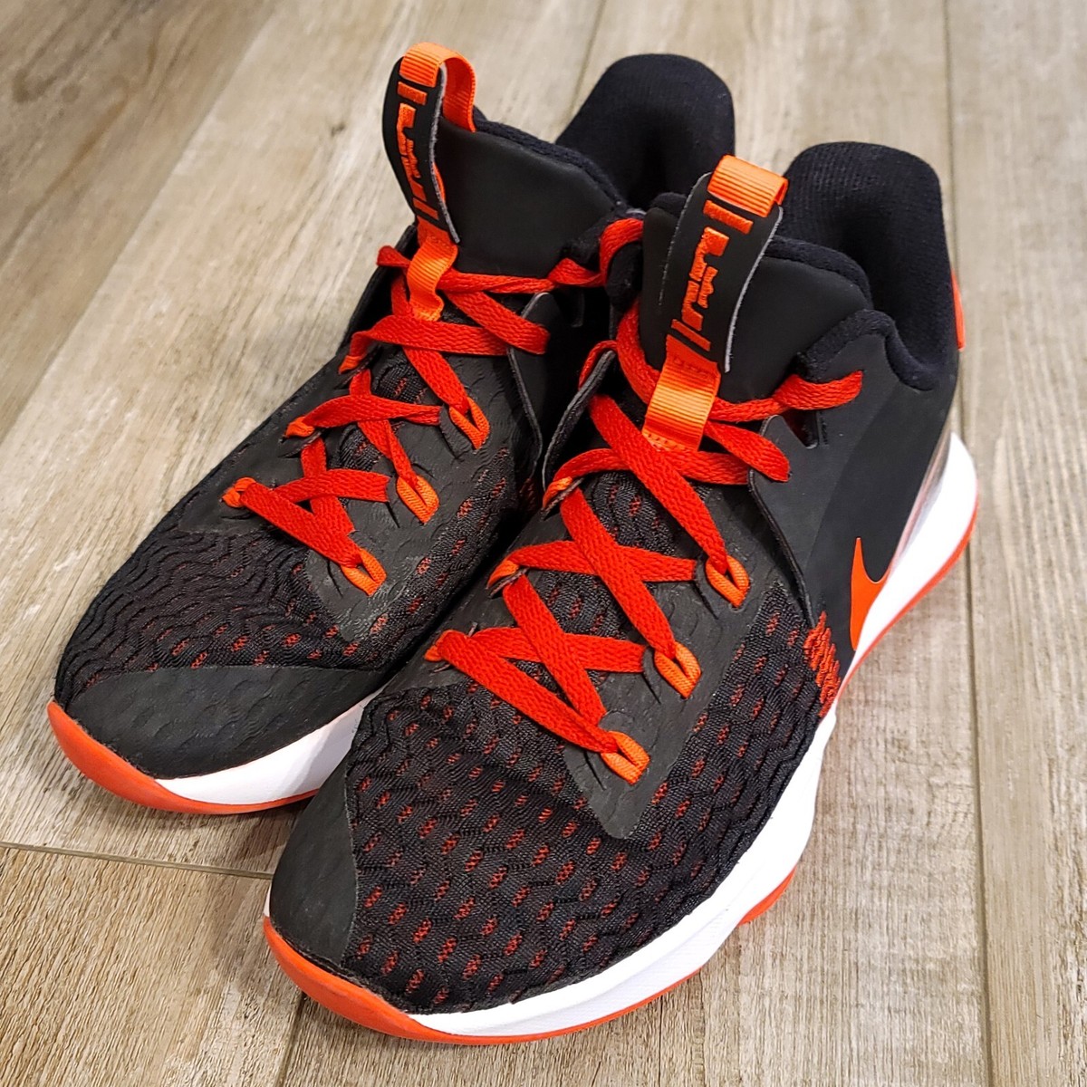 Nike バスケットボールシューズ 黒/赤 LEBRON WITNESS |V Nike Lebron Witness 5 Shoes Black Red Bright Crimson CQ9380-005