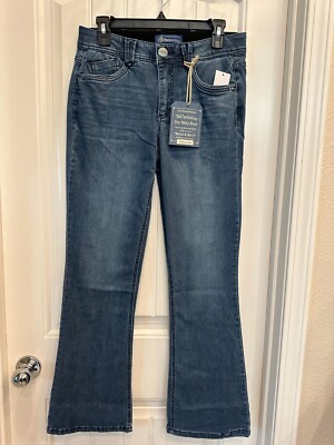 Inseam29  Democracy   Ab Solution Embroidered Pockets  Boot Cut stretch  Jeans