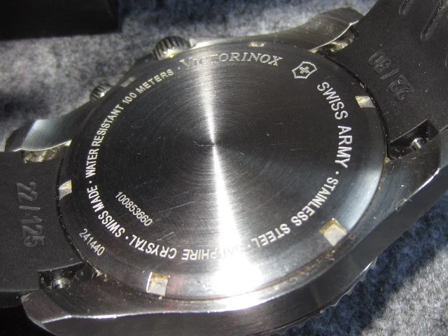 Fa. Victorinox Herren Uhr - Bild 3 von 3