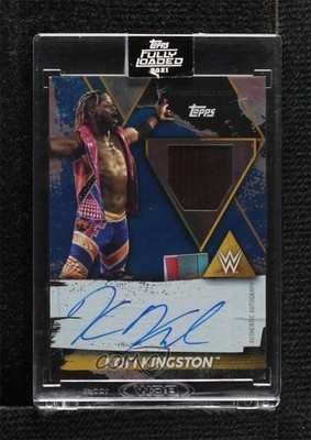 2021 Topps WWE Fully Loaded Table Relics Sapphire /25 Kofi Kingston Auto 1c0k