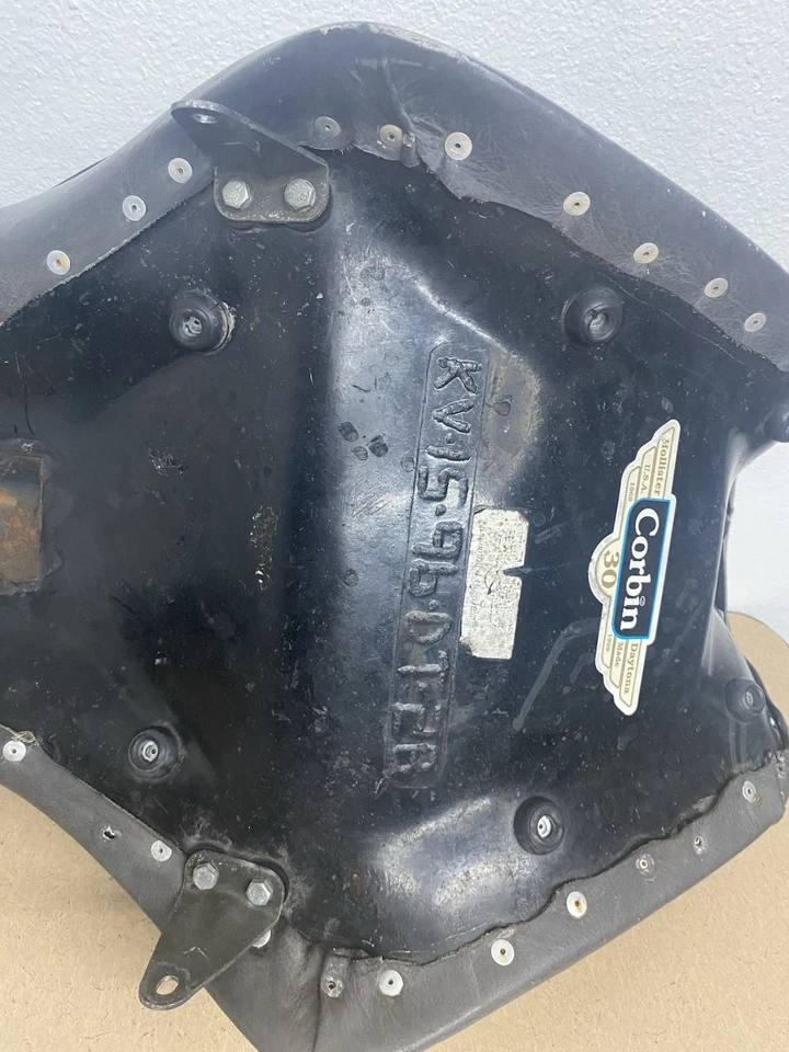 96-04 Kawasaki Vulcan 1500 VN1500 Classic Corbin Aftermarket Complete Seat Assy - Imagem 3 de 4