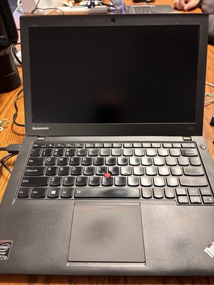 Lenovo ThinkPad X240 i7-4600U 8GB RAM No HDD No OS 2 Batteries Charger