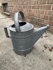 Vtg Rustic Galvanized Metal Watering Can Barn Find Water Outdoor Decor Gardening