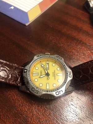 VINTAGE SEIKO SOLAR DIVER'S 200M watch with yellow dial working | eBay