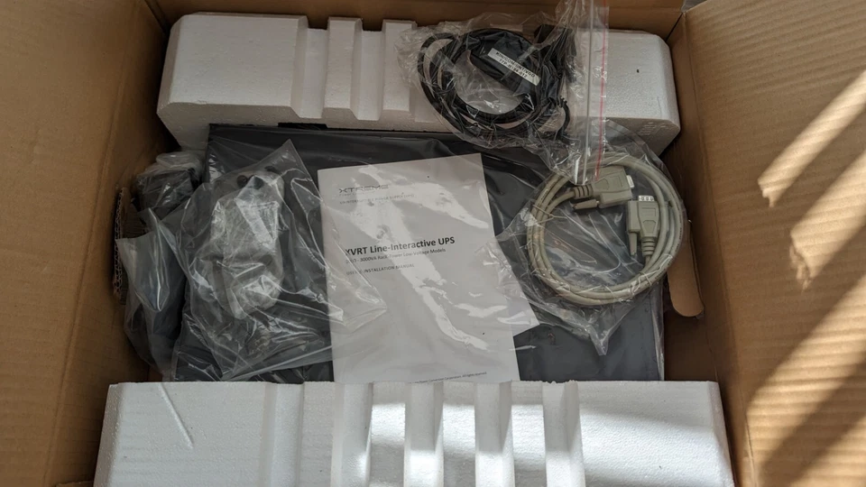 Xtreme Power Conversion XVRT Series XVRT-1000 90000020 1000VA/600W 120V UPS 1U - Image 3 of 4