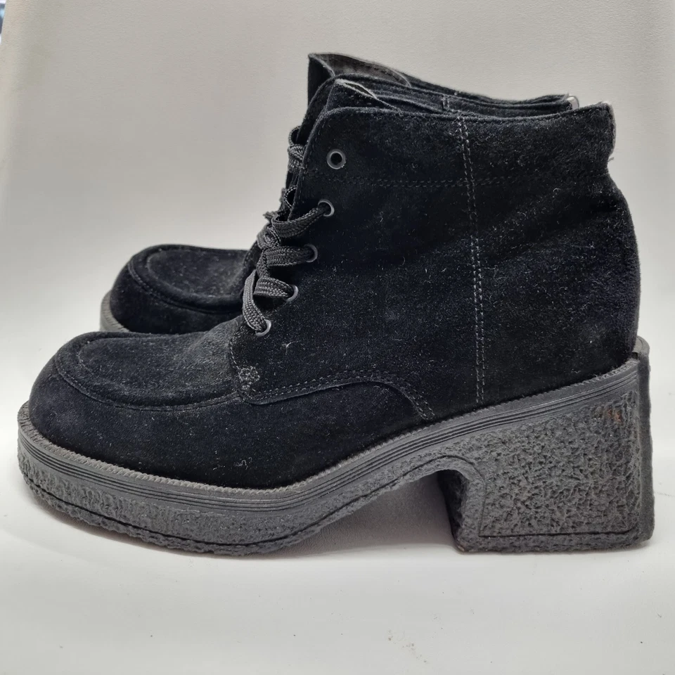 De Colección Hush Puppies Grueso Y2K Botines Gamuza Zapatilla Plataforma Negro Gótico Emo Talla 7.5 Foto 2 de 4