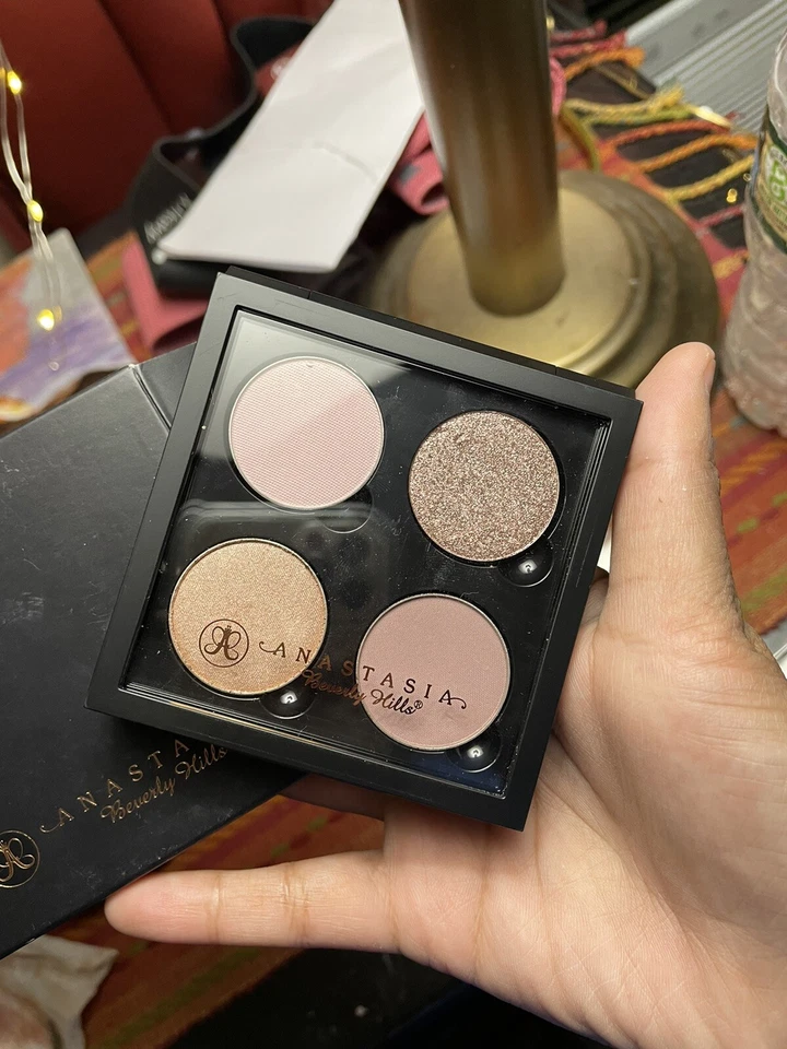 Anastasia Beverly Hills Custom Refillable Eyeshadow Palette - Image 2 of 2