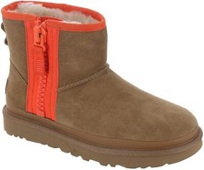 UGG Big Kid Classic Mini Zipper Tape Logo Boot, Chestnut