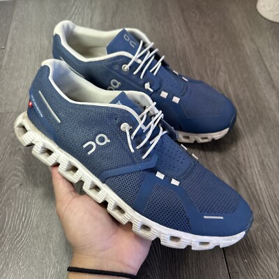 ON Women's Cloud Navy Bleu White Running Sneakers Shoes Size 10