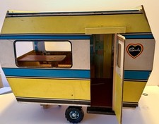 !970’s Vintage Sindy Pedigree Wooden Caravan