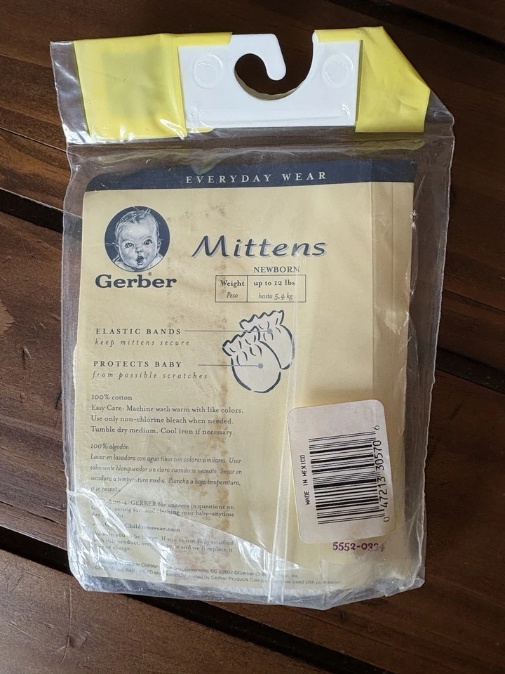 Mitones para bebé recién nacido Gerber vintage 2pk Foto 2 de 2
