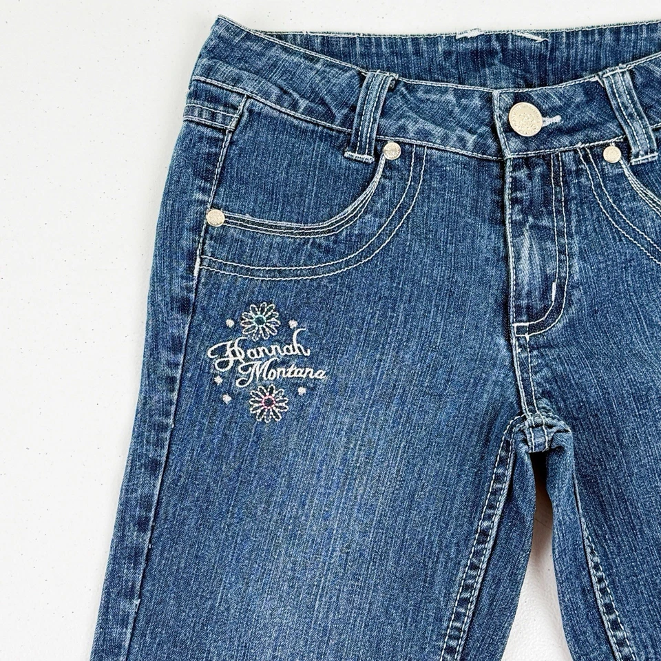 Pantalones de mezclilla capri con puños bordados lentejuelas talla 10 de Disney Hannah Montana para niñas Foto 2 de 4