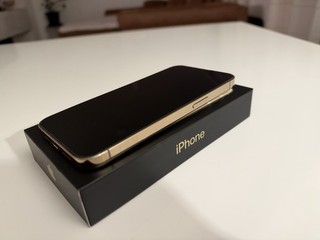 Apple iPhone 13 Pro 256GB Gold Unlocked With Original Box