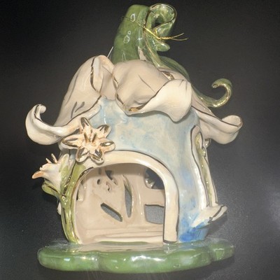 Retired 2001 Heather Goldminc Blue Sky Clayworks Flower Fairy House 6 3/4 