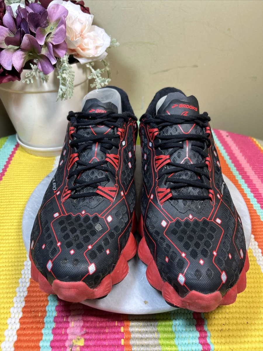 Brooks hotsell neuro red