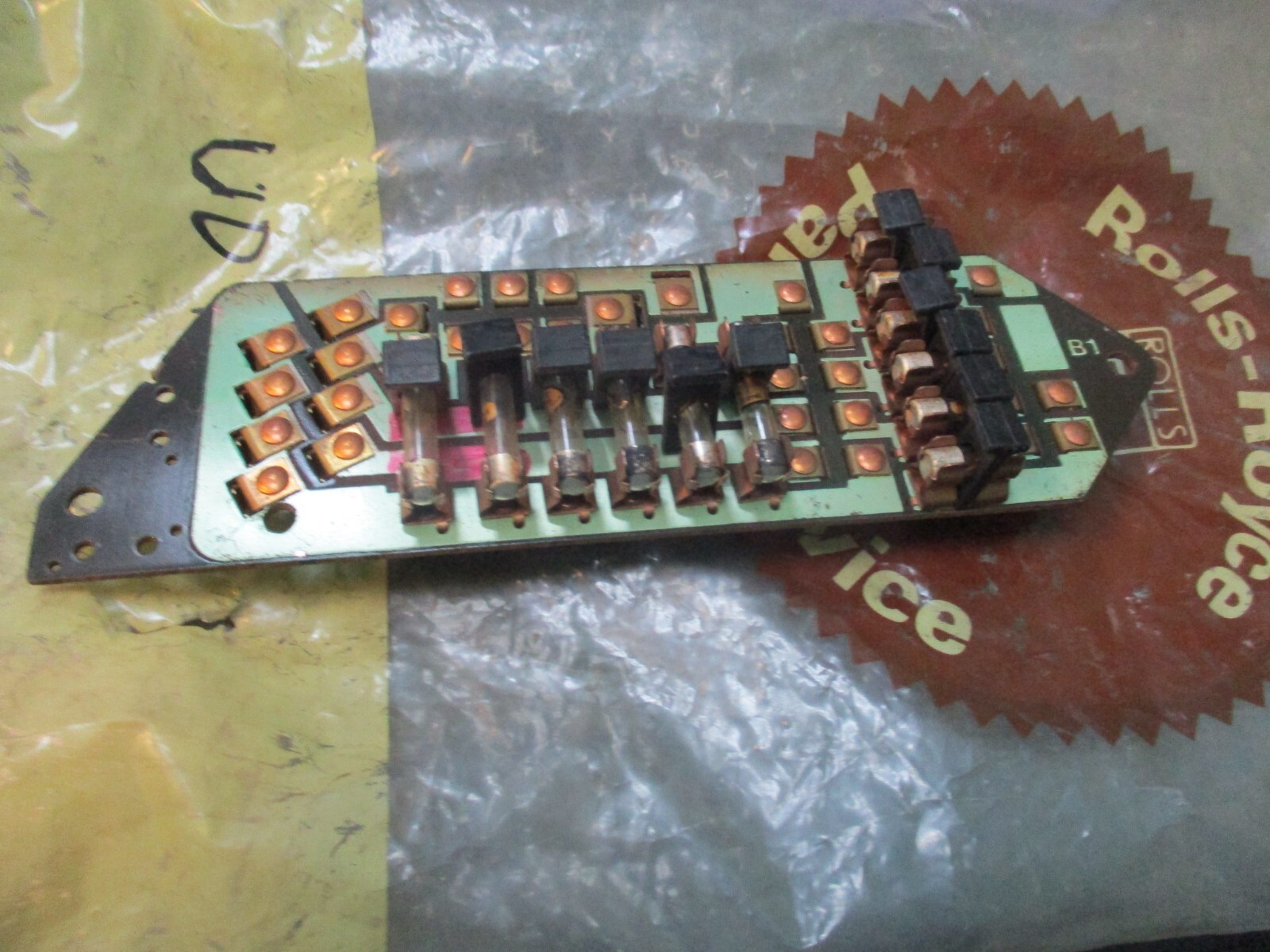 Rolls Royce Silver Shadow II, Corniche, printed circuit fuse board UD19178, B1
