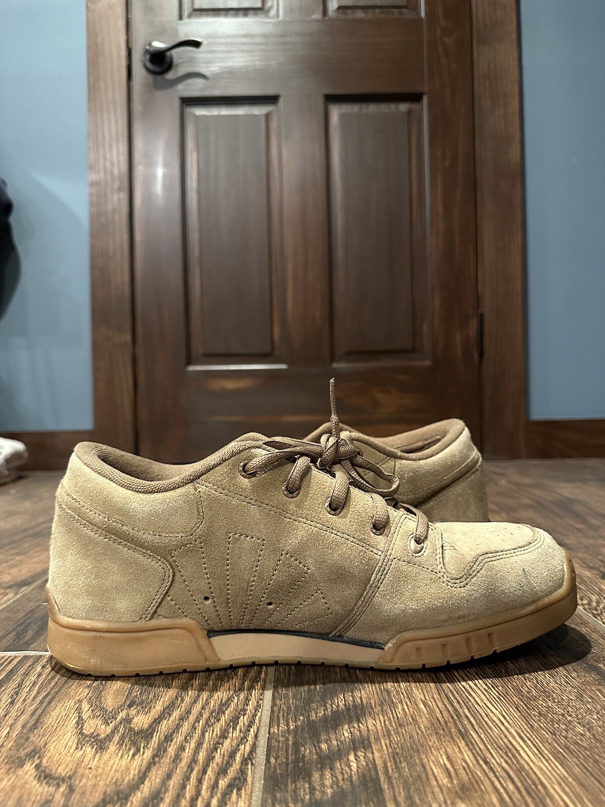 IPATH Mens 10.5 Matt Field Yogi Skate Shoes Beige Sun… Gem