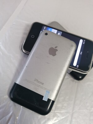 Apple iphone 2G 1st Generation 8GB unlocked GSM Very Good Condition IOS3