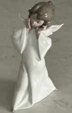 Lladro 4959 "Cherub, Puzzled" / "Mime Angel" Head in Hands LARGE- 1 Chip, RV$265