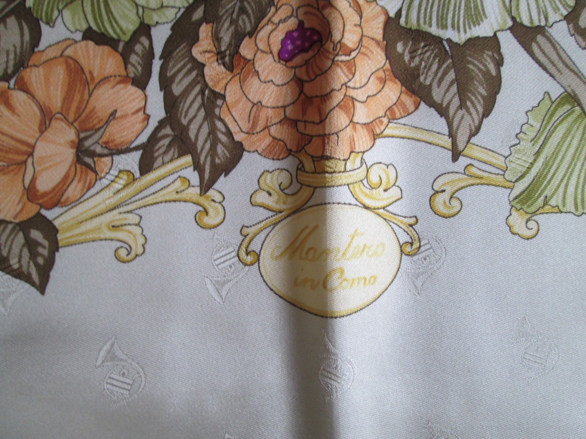 Foulard En Soie Vintage MANTERO – 85x86 Cm, Vert, Fait En Italie, Occasion