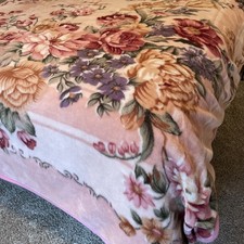 Victoria Floral Fleece Blanket Reversible Dou...