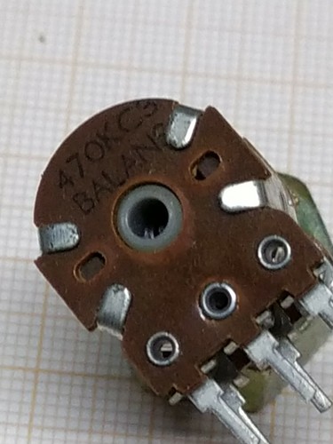 2x470K Potentiometer Pot Potentiometer 2x 470 K Ohm Log Achse 4 P.N174 - Bild 4 von 4