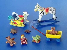Plus Model 1/35 Children's Kids Toys II (Rockers, Pull Wagon, etc) (w/Decal) 219