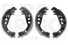 Bremsbackensatz Bremsbacken für Toyota Yaris _P9_ NHP13_ NSP13_ NCP13_