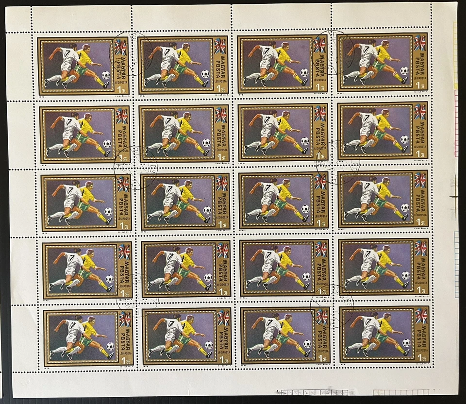 HUNGRÍA - 1972, 3 Hojas Estampillas Correo Aéreo - USADAS - Campeonato Europeo de Fútbol Foto 3 de 4