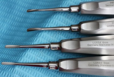 German 4-Piece Dental Surgery Set - Straight & Curved Luxating Elevators (Blue Handle)